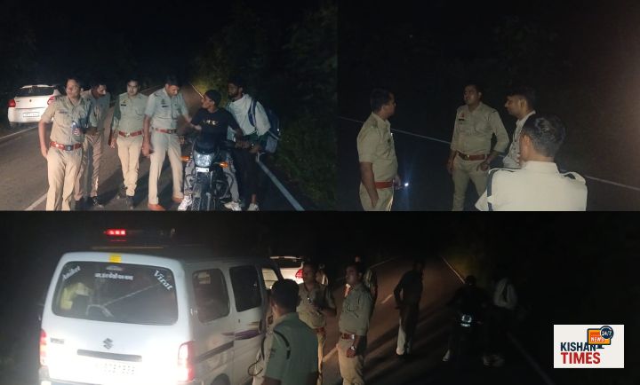 हरिद्वार पुलिस द्वारा त्योहारों से पहले सुरक्षा जांच अभियान के दौरान वाहन चेकिंग करती टीम।