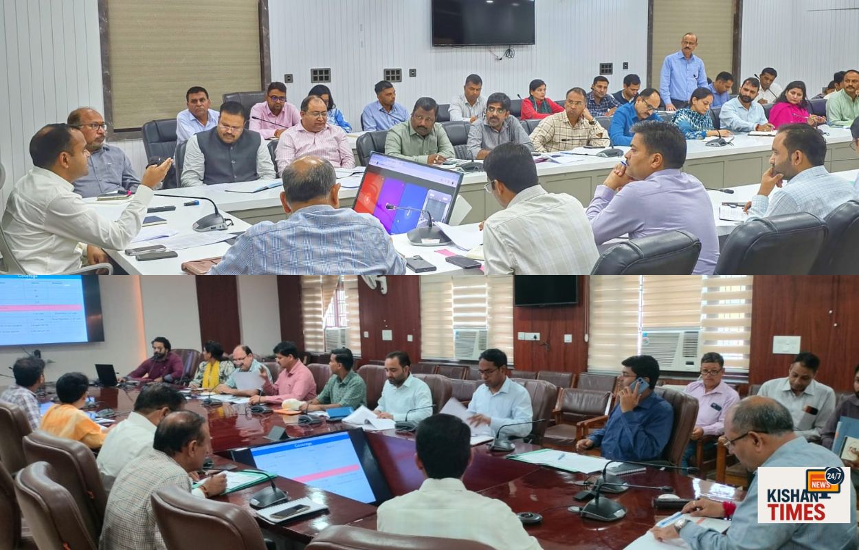 “हरिद्वार में राज्य स्थापना दिवस के अवसर पर आयोजित सांस्कृतिक कार्यक्रम और जनभागीदारी दृश्य।”