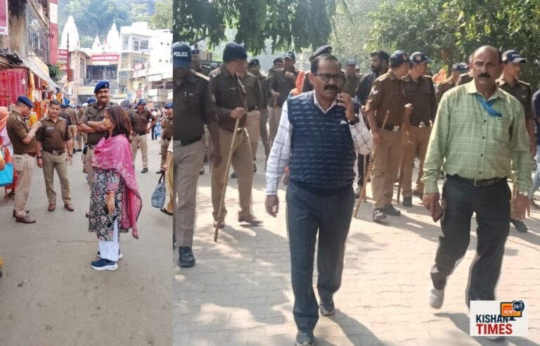 “हरिद्वार में नगर निगम और प्रशासन की संयुक्त टीम द्वारा हर की पौड़ी से अतिक्रमण हटाया जा रहा है।”