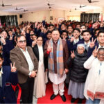 “परीक्षा पर चर्चा 2026 में शामिल उत्तराखंड के छात्र”v