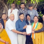 काशीपुर-रामनगर हाईवे बदहाल: कांग्रेस का प्रदर्शन, सड़क निर्माण की मांग तेज