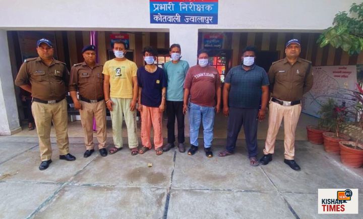 हरिद्वार ज्वालापुर पुलिस कार्रवाई