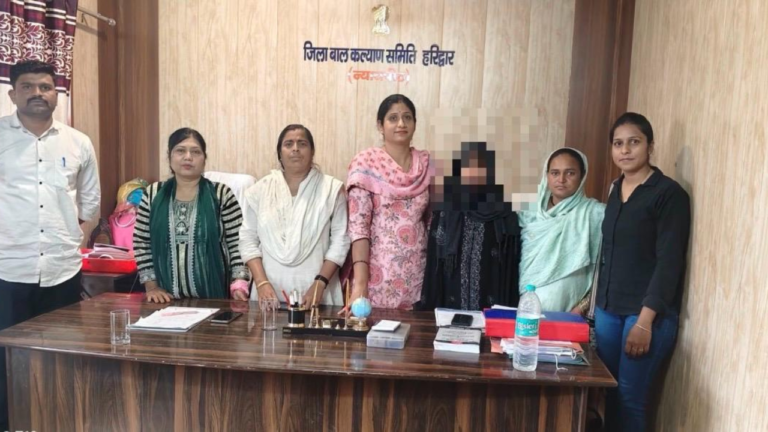 पिरान कलियर पुलिस द्वारा ऑपरेशन प्रहार के तहत बरामद की गई नागपुर की लापता नाबालिग बच्ची।