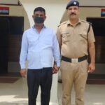 बीडी इंटर कॉलेज भूमि धोखाधड़ी मामले में गिरफ्तार आरोपी के संबंध में कार्रवाई करती भगवानपुर पुलिस